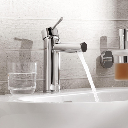 смеситель_для_раковины_grohe_essence__хром__34294001__2.jpg