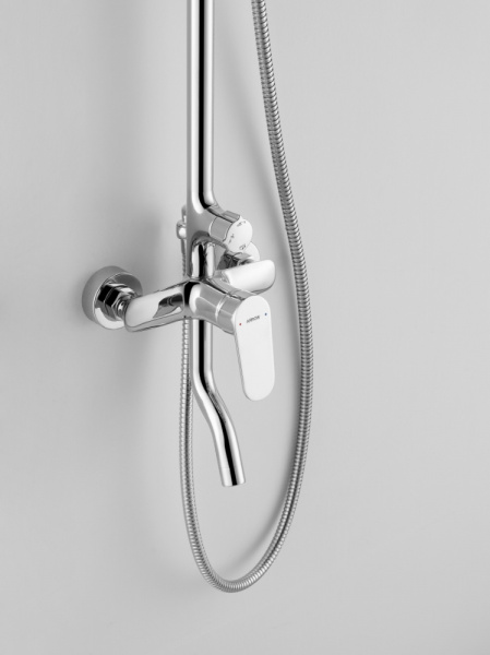 ahmg33013cp_5.jpg