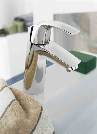 смеситель_для_раковины_grohe_eurosmart__средний_излив__хром__23324001__2.jpg